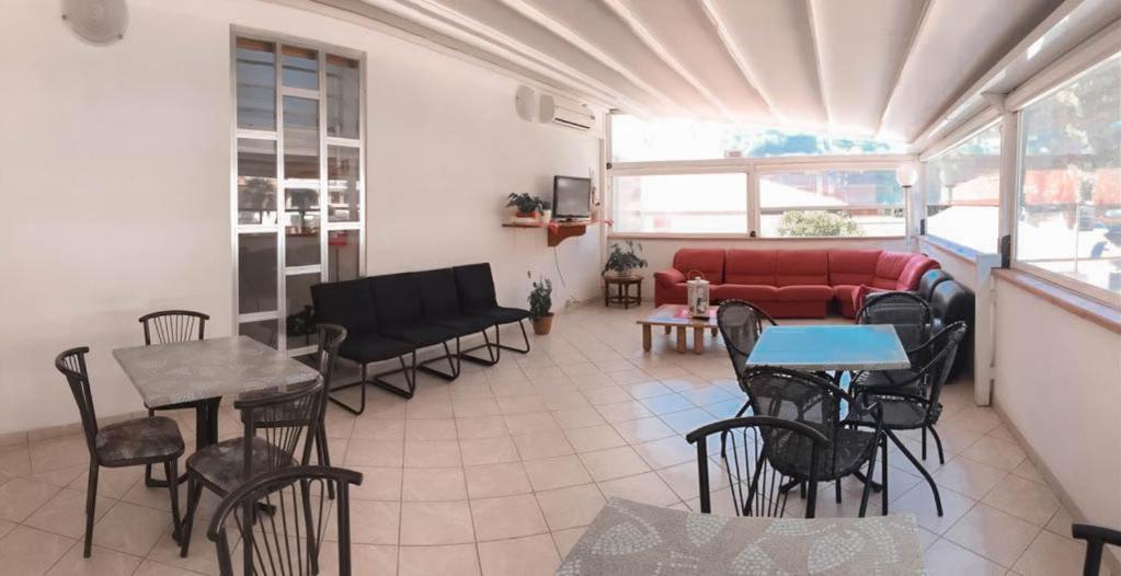 Hotel Zeus Cervia Exterior foto